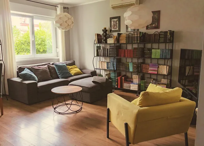 Modern And Elegant Apartment In A Quiet Part Of Pula
